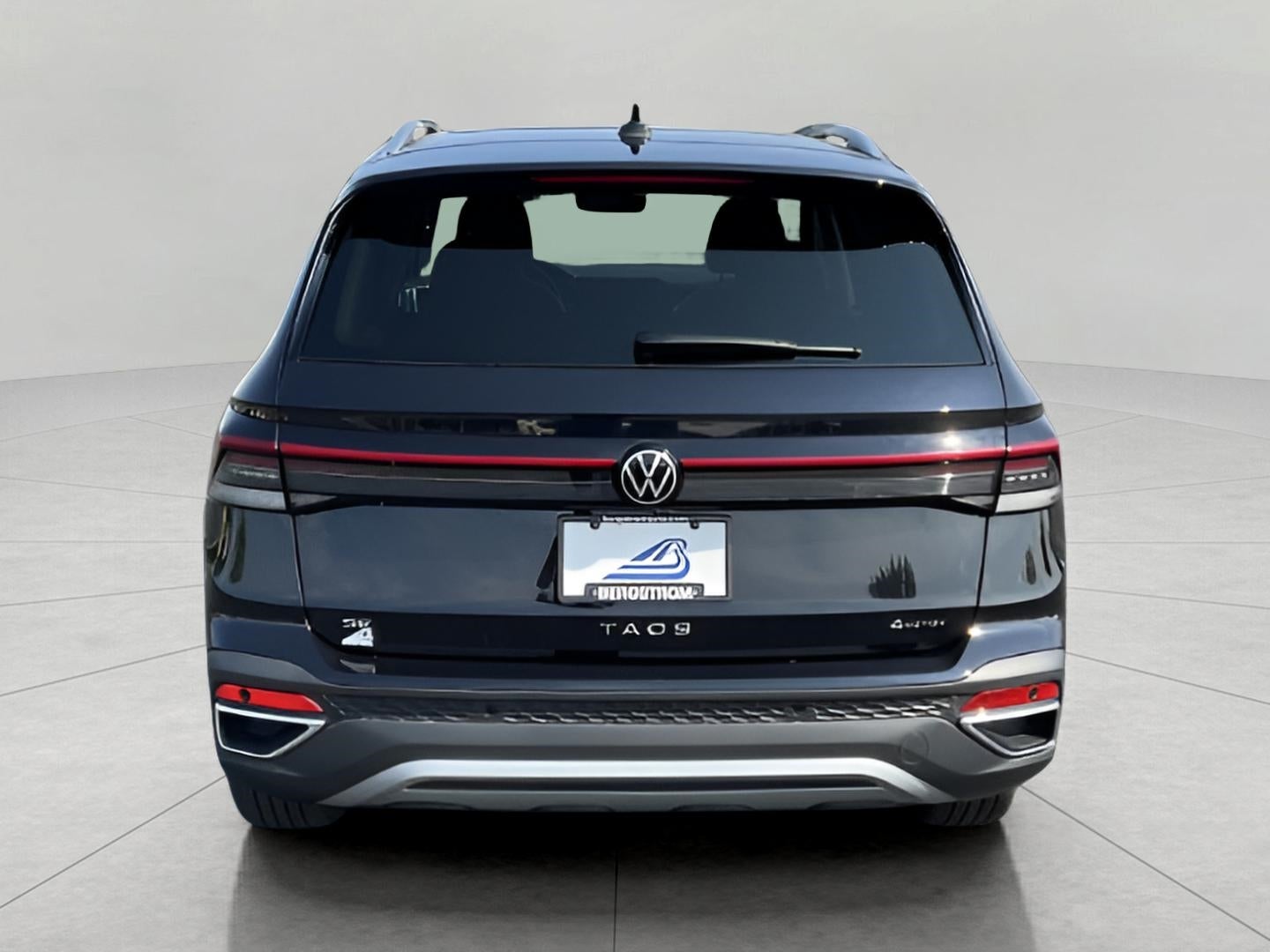 2025 Volkswagen Taos SE 4MOTION