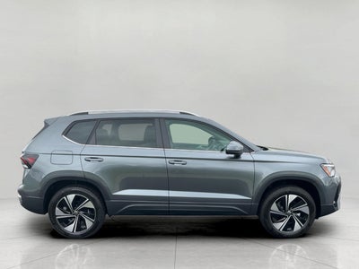 2026 Volkswagen Taos SE 4MOTION