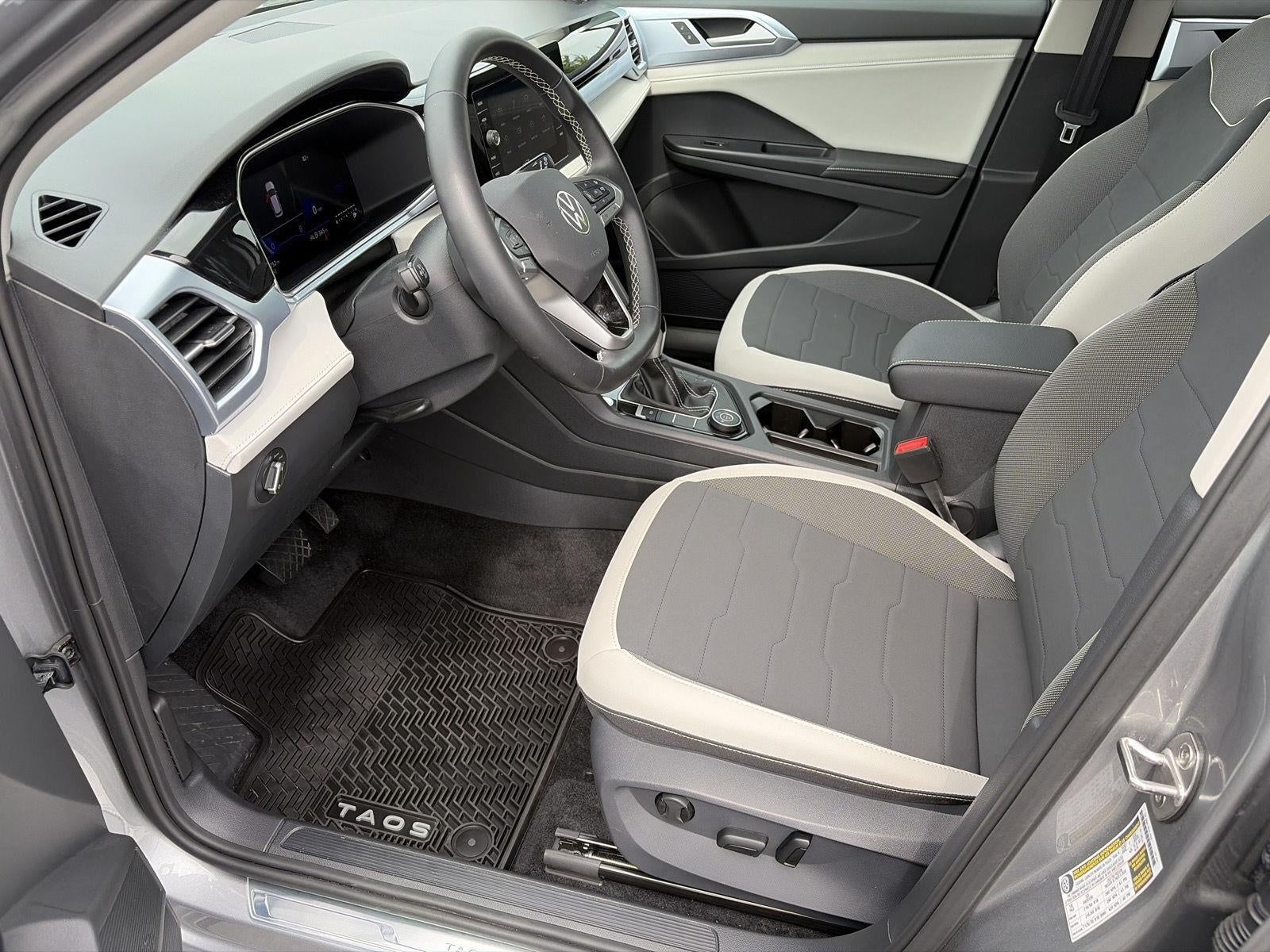 2026 Volkswagen Taos SE 4MOTION