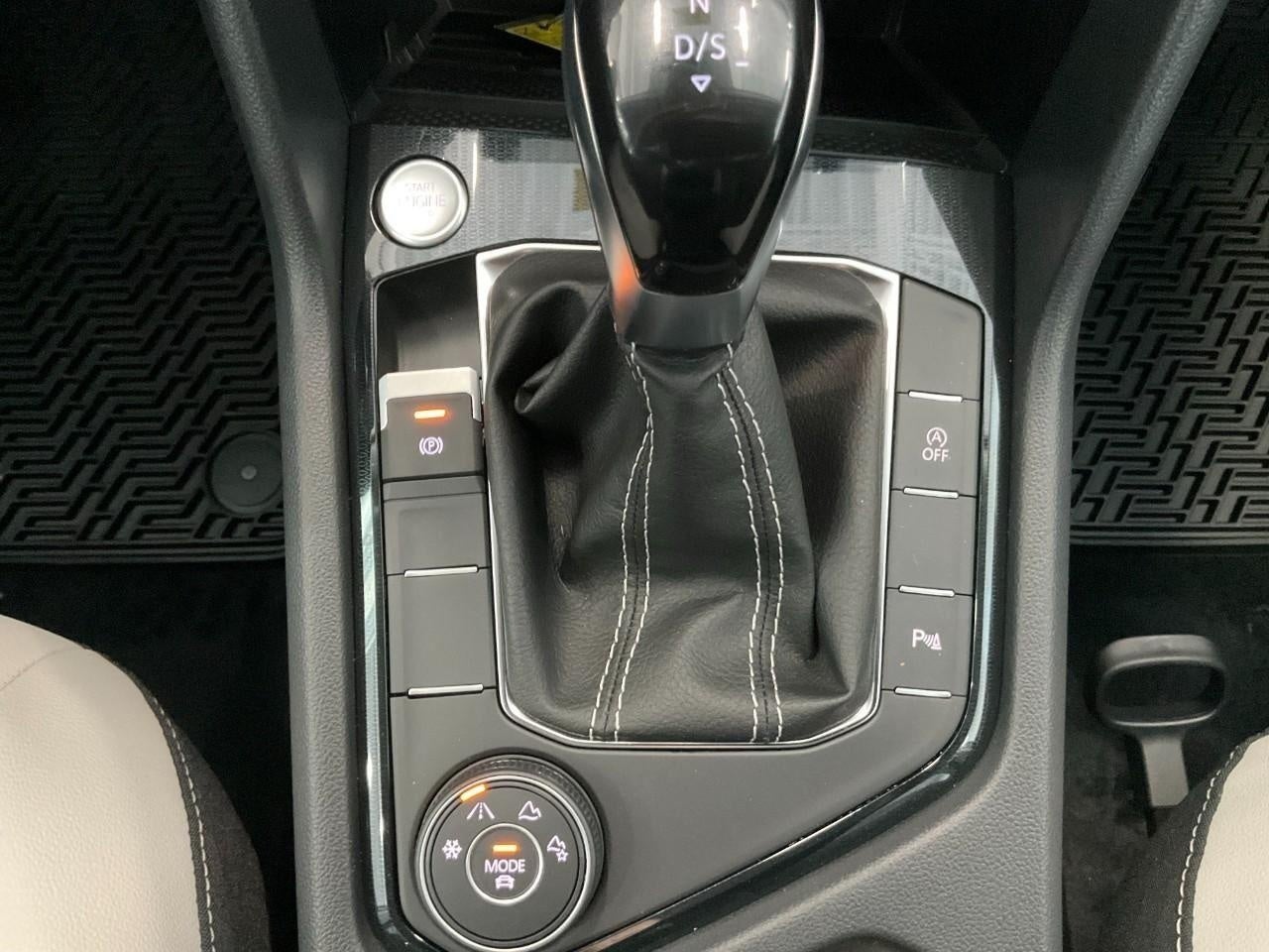 2026 Volkswagen Taos SE 4MOTION