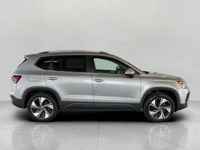 2026 Volkswagen Taos SE 4MOTION