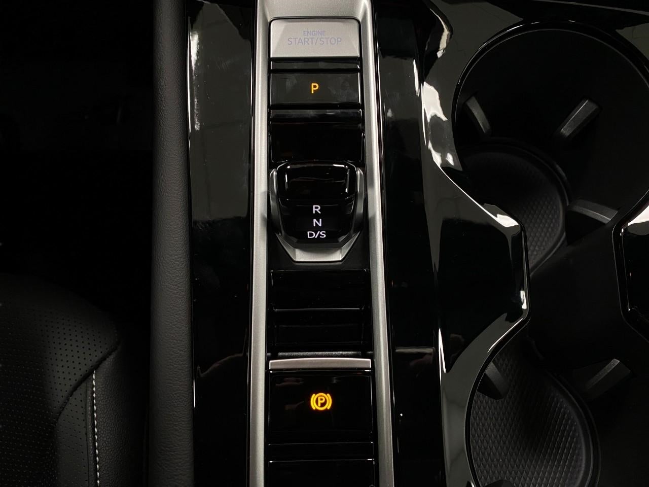 2026 Volkswagen Atlas Cross Sport 2.0T SEL R-Line Black 4MOTION