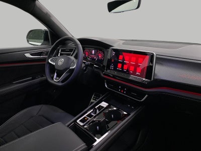 2026 Volkswagen Atlas Cross Sport 2.0T SEL R-Line Black 4MOTION