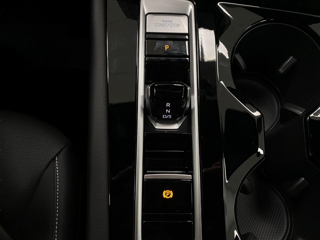 2026 Volkswagen Atlas Cross Sport 2.0T SEL R-Line Black 4MOTION