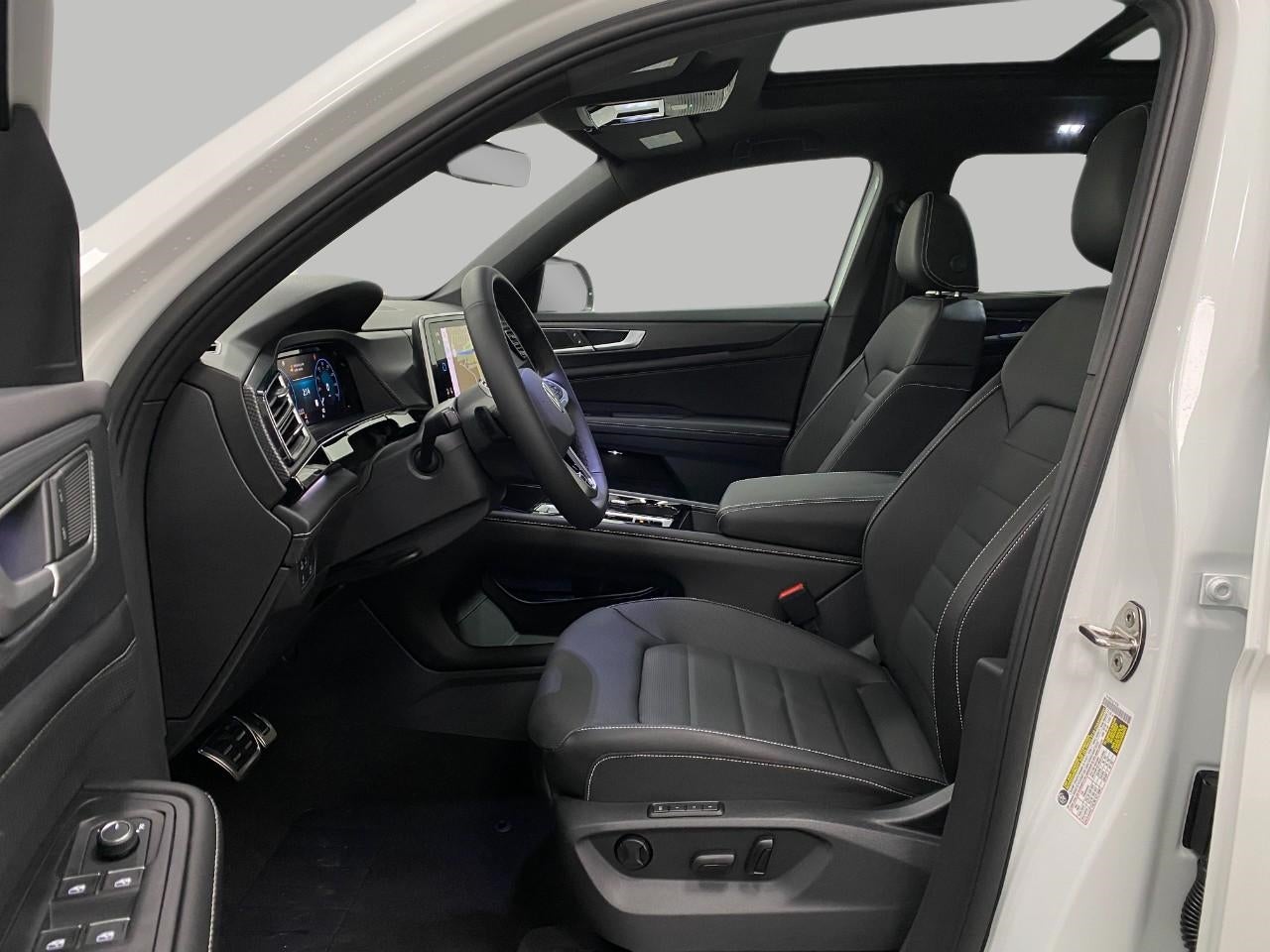 2026 Volkswagen Atlas Cross Sport 2.0T SEL R-Line Black 4MOTION