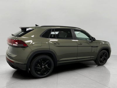 2026 Volkswagen Atlas Cross Sport 2.0T SEL R-Line Black 4MOTION
