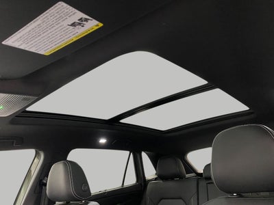 2026 Volkswagen Atlas Cross Sport 2.0T SEL R-Line Black 4MOTION