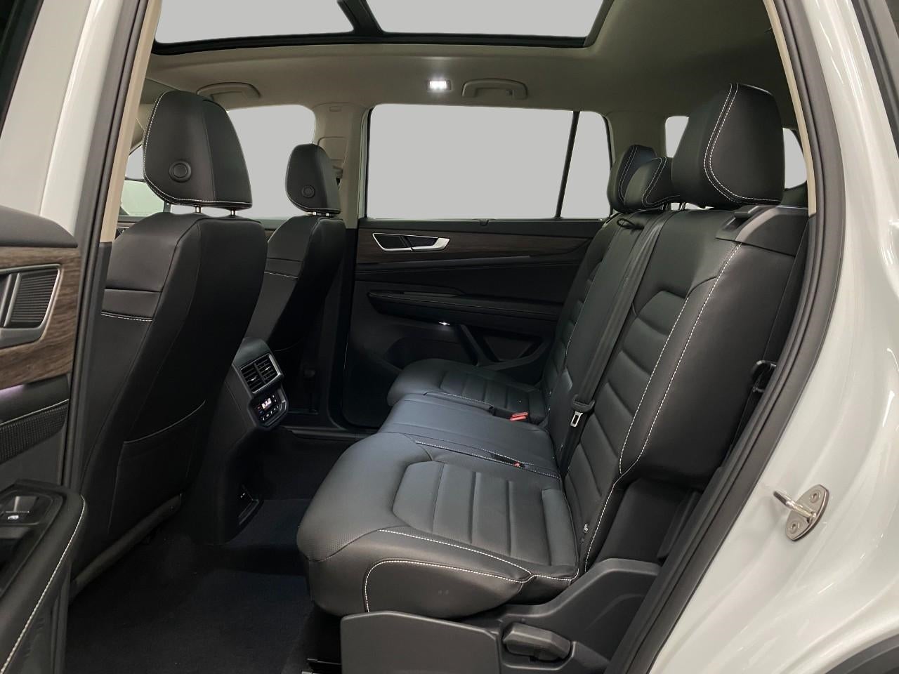 2026 Volkswagen Atlas 2.0T SEL 4MOTION