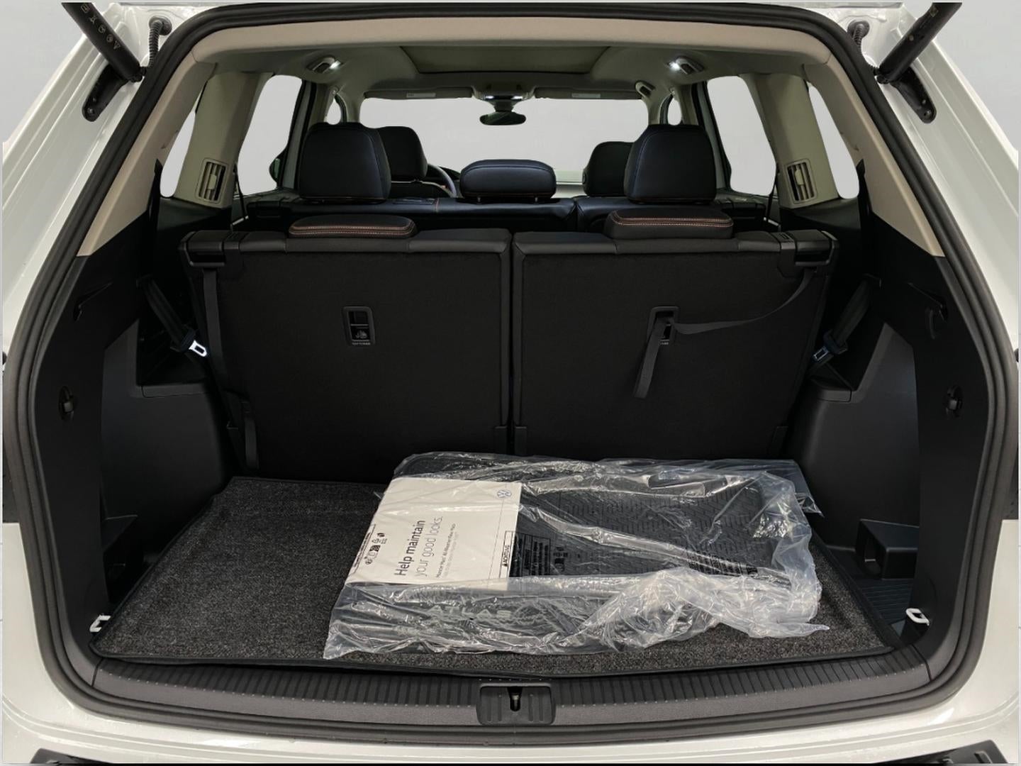 2026 Volkswagen Atlas 2.0T Peak Edition 4MOTION