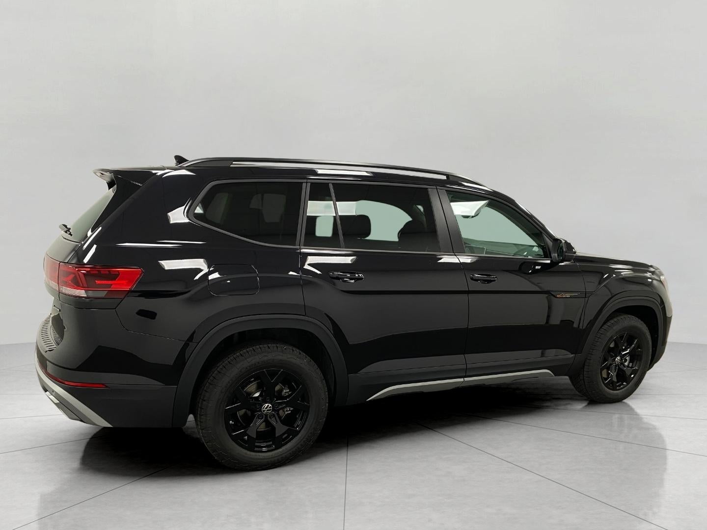 2026 Volkswagen Atlas 2.0T Peak Edition 4MOTION