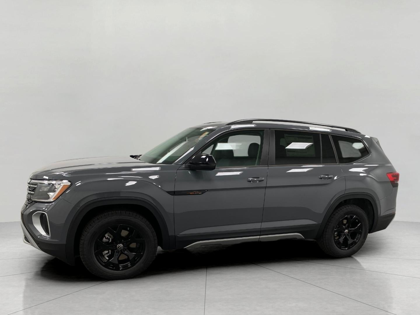 2026 Volkswagen Atlas 2.0T Peak Edition 4MOTION