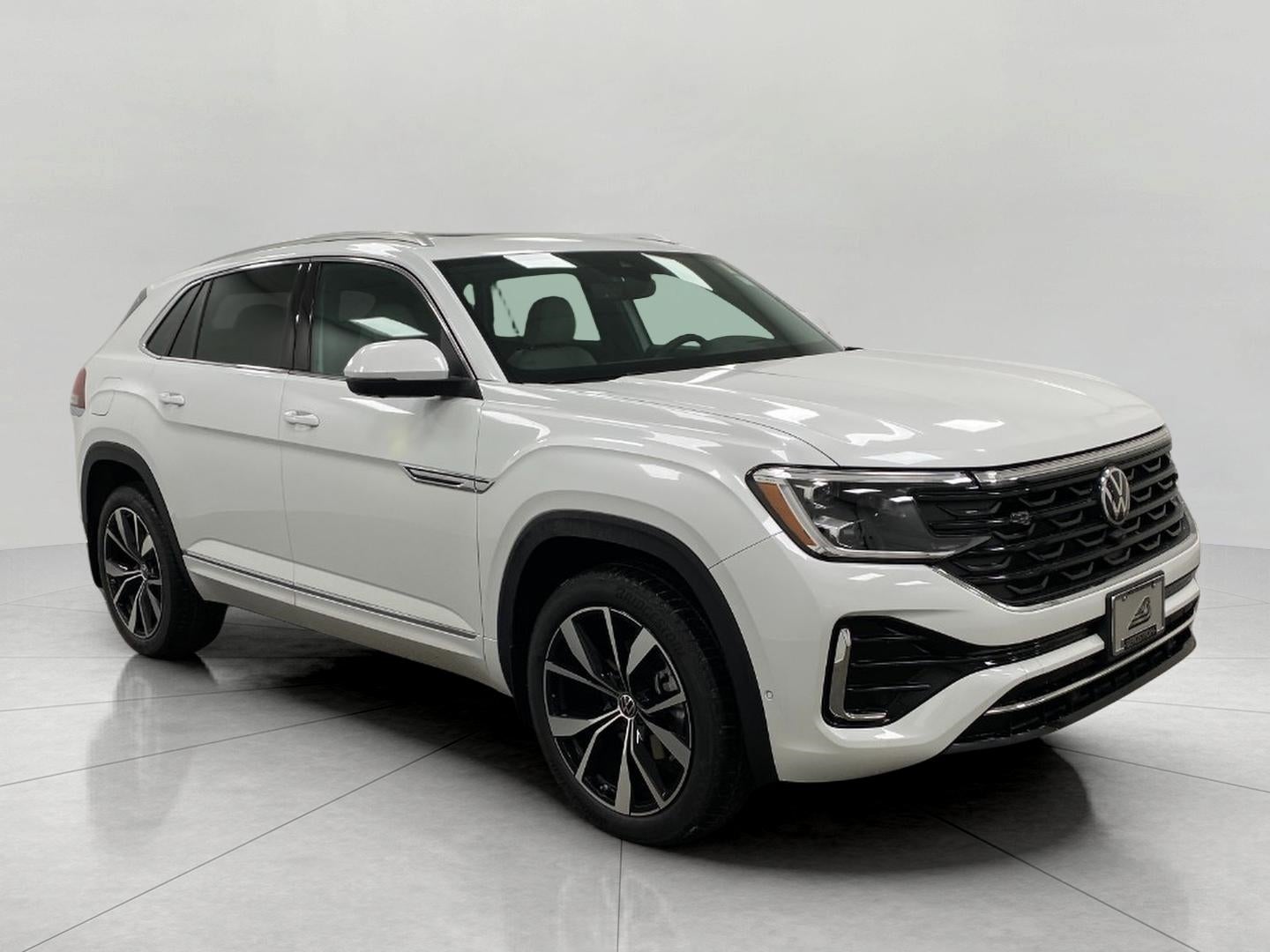 2026 Volkswagen Atlas Cross Sport 2.0T SEL Premium R-Line 4MOTION