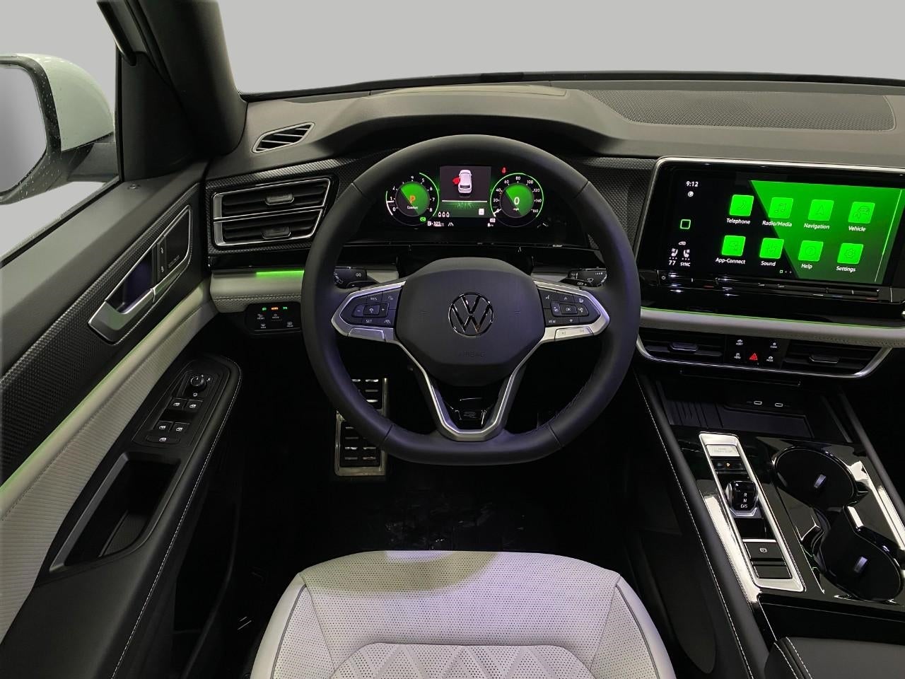 2026 Volkswagen Atlas Cross Sport 2.0T SEL Premium R-Line 4MOTION