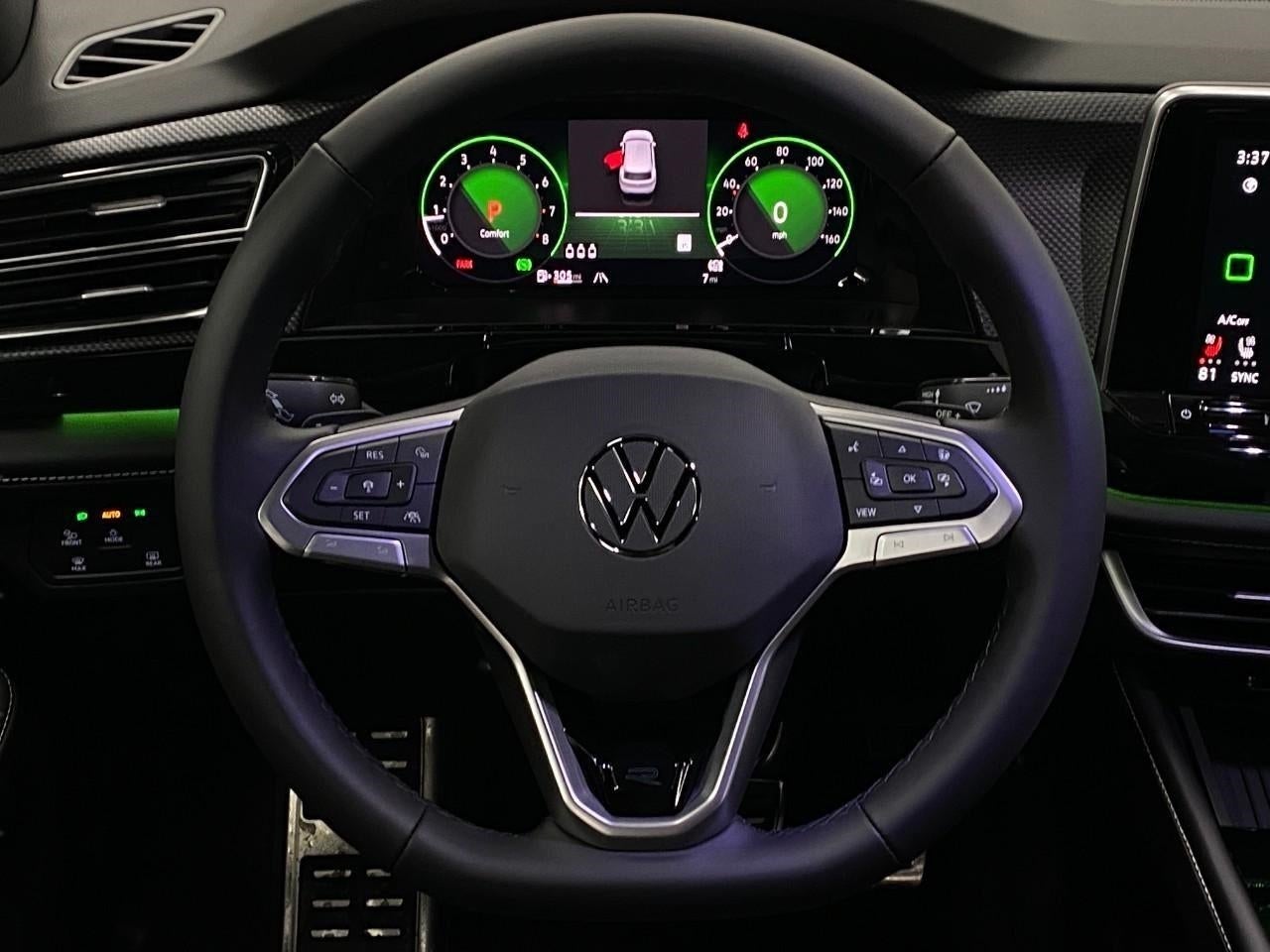 2026 Volkswagen Atlas Cross Sport 2.0T SEL Premium R-Line 4MOTION