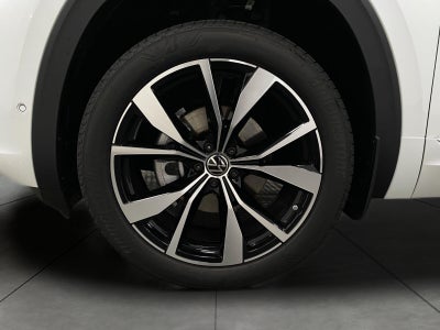 2026 Volkswagen Atlas Cross Sport 2.0T SEL Premium R-Line 4MOTION