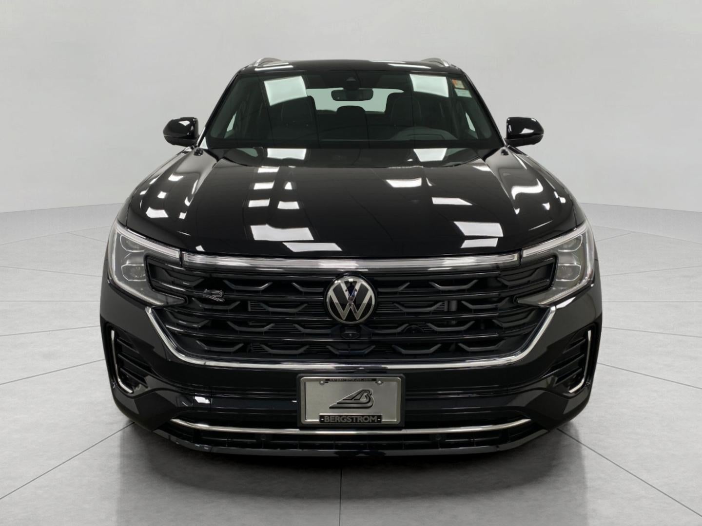 2026 Volkswagen Atlas Cross Sport 2.0T SEL Premium R-Line 4MOTION