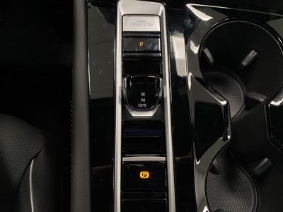 2026 Volkswagen Atlas Cross Sport 2.0T SEL Premium R-Line 4MOTION