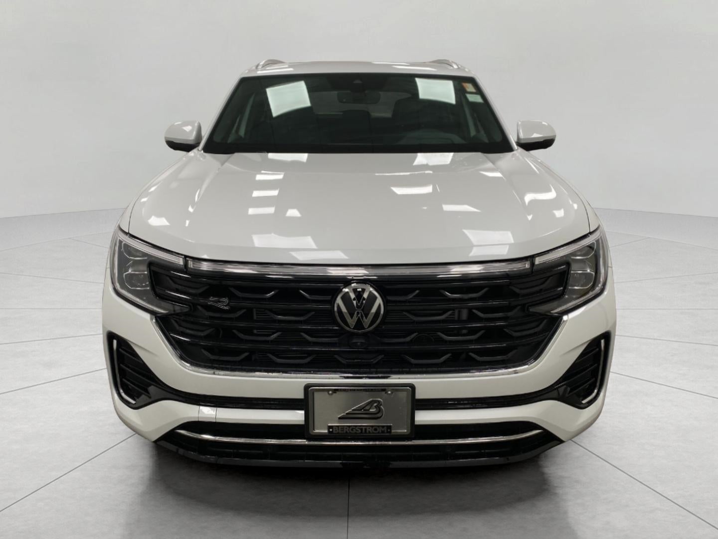 2026 Volkswagen Atlas Cross Sport 2.0T SEL Premium R-Line 4MOTION