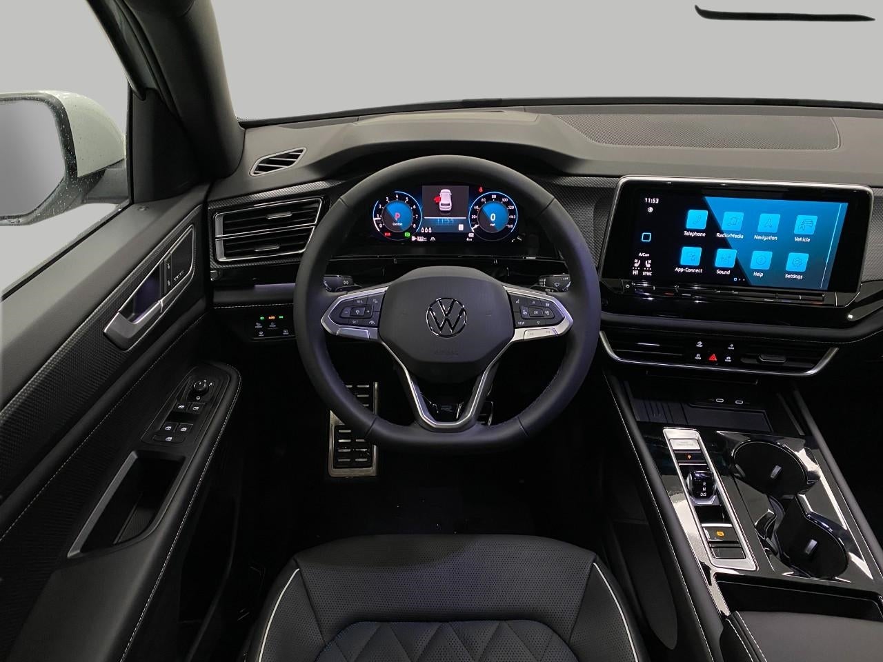 2026 Volkswagen Atlas Cross Sport 2.0T SEL Premium R-Line 4MOTION