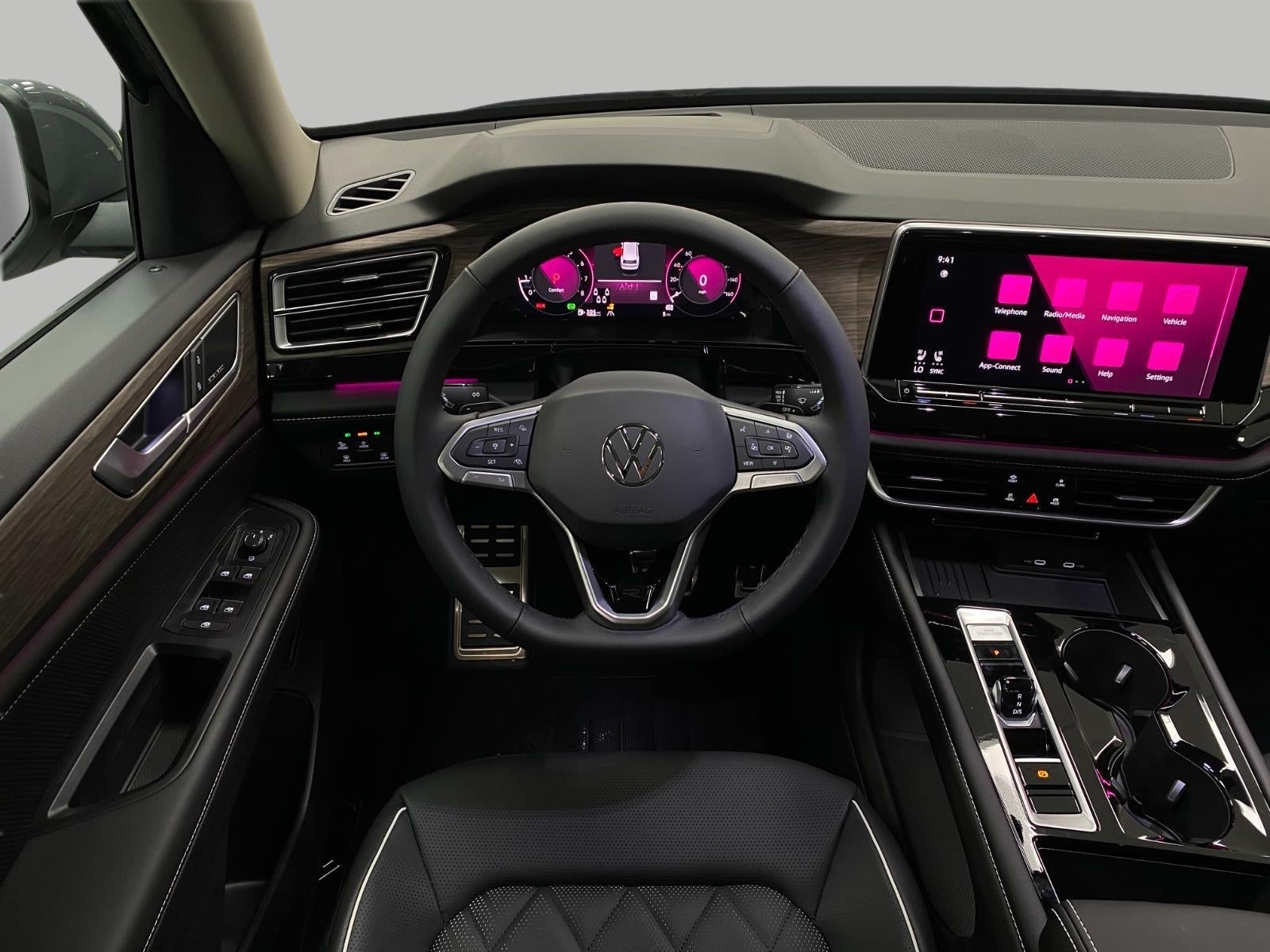 2026 Volkswagen Atlas 2.0T SEL Premium R-Line 4MOTION