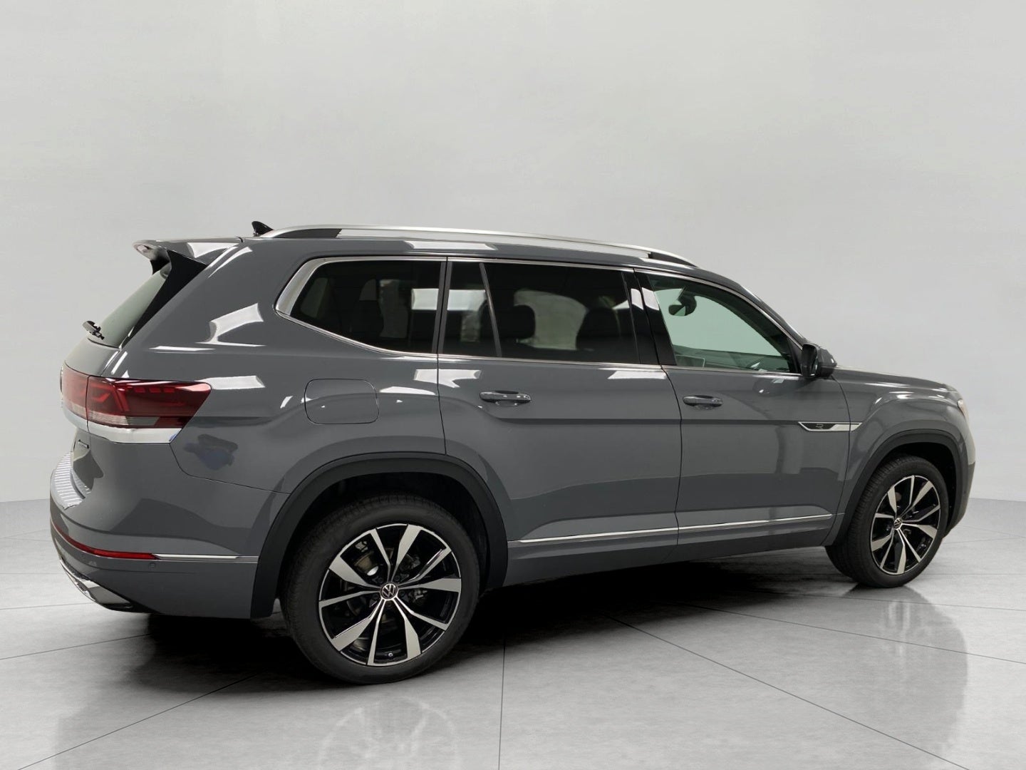 2026 Volkswagen Atlas 2.0T SEL Premium R-Line 4MOTION