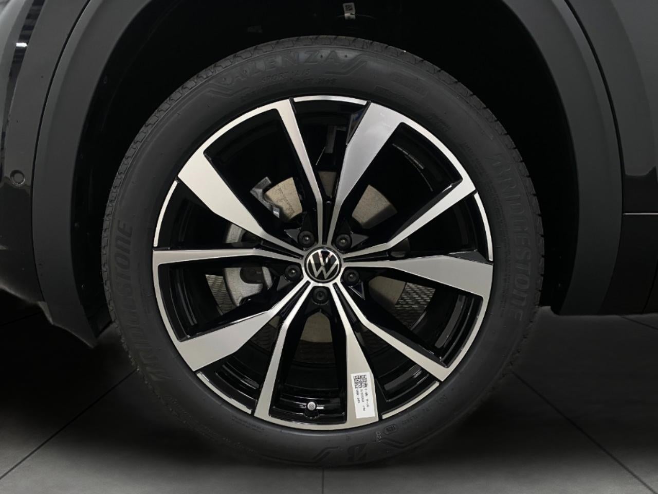 2026 Volkswagen Atlas 2.0T SEL Premium R-Line 4MOTION