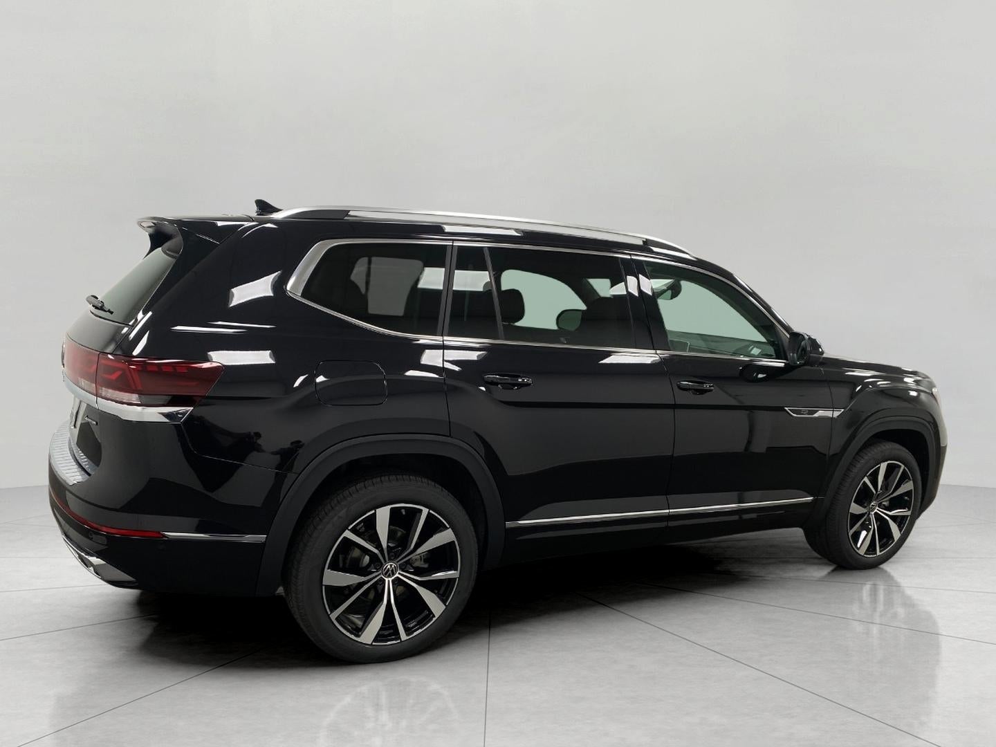 2026 Volkswagen Atlas 2.0T SEL Premium R-Line 4MOTION