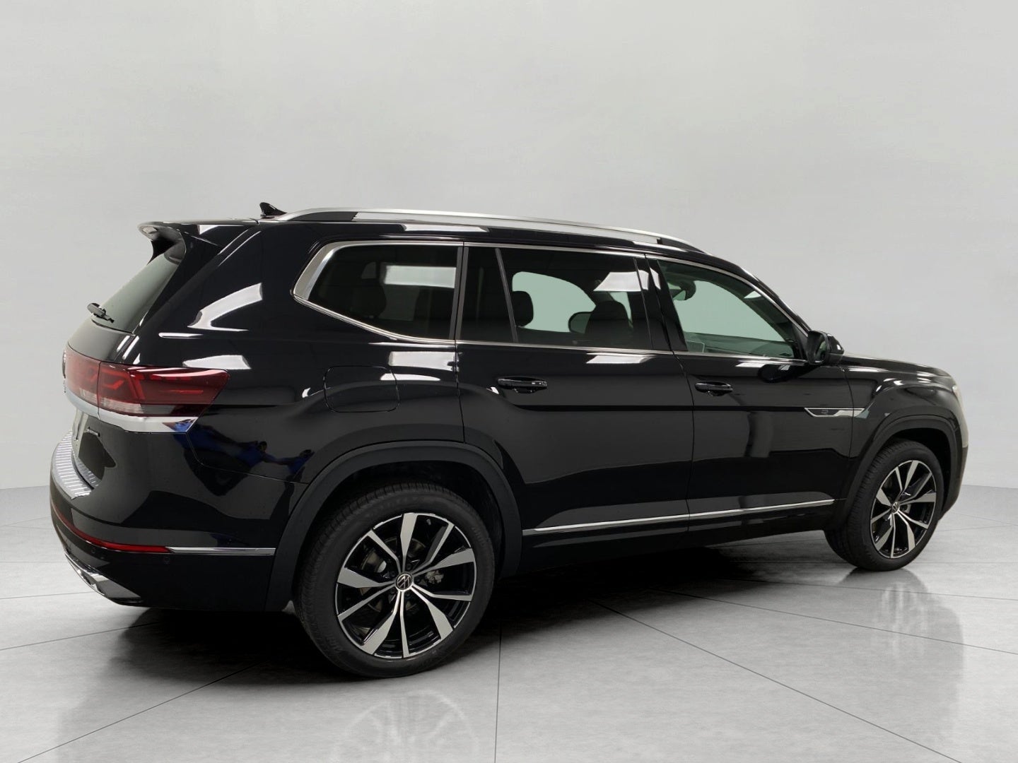 2026 Volkswagen Atlas 2.0T SEL Premium R-Line 4MOTION