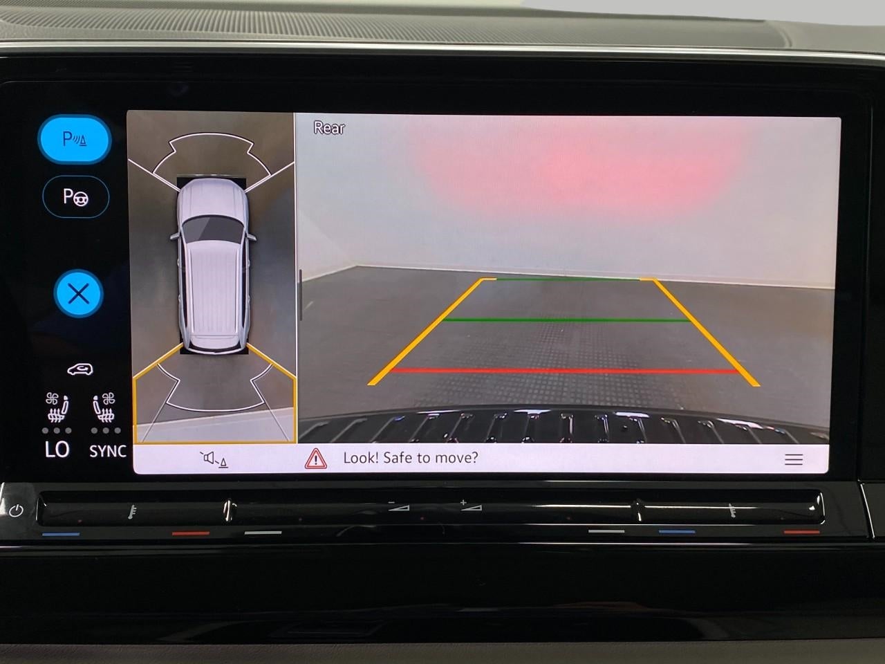 2026 Volkswagen Atlas 2.0T SEL Premium R-Line 4MOTION