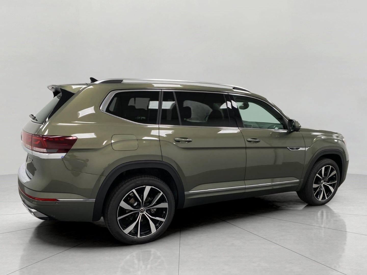 2026 Volkswagen Atlas 2.0T SEL Premium R-Line 4MOTION