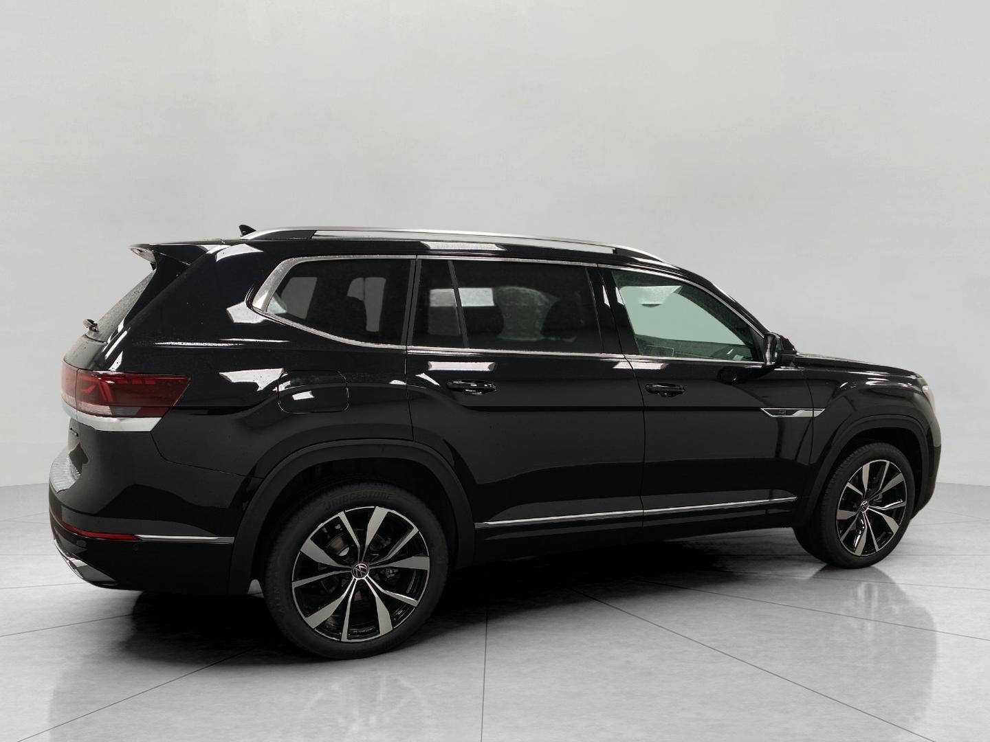 2026 Volkswagen Atlas 2.0T SEL Premium R-Line 4MOTION