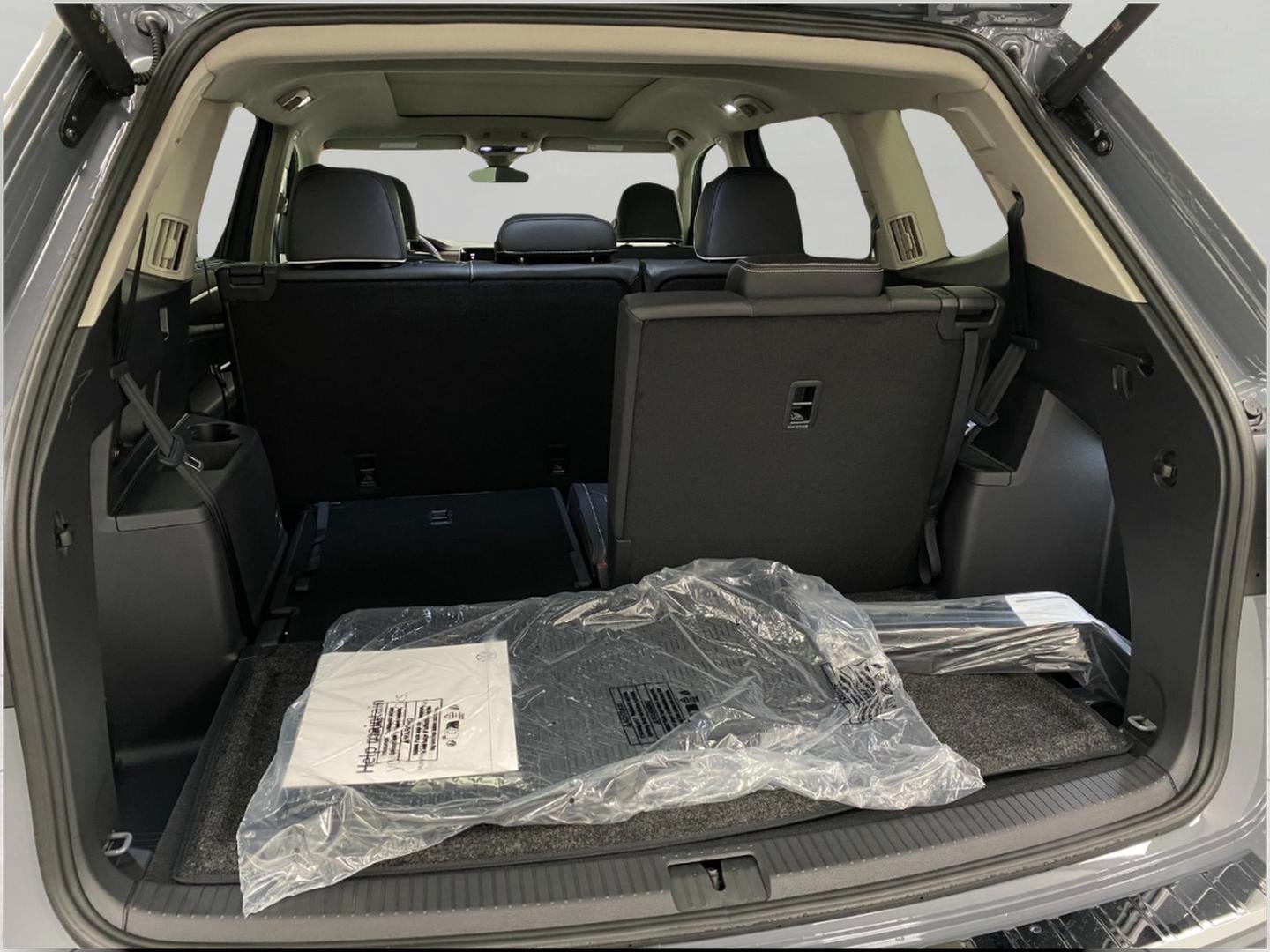 2026 Volkswagen Atlas 2.0T SEL Premium R-Line 4MOTION