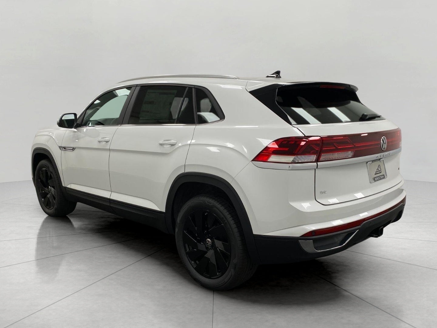 2026 Volkswagen Atlas Cross Sport 2.0T SE w/Technology 4MOTION