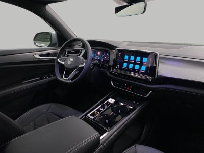 2026 Volkswagen Atlas Cross Sport 2.0T SE w/Technology 4MOTION
