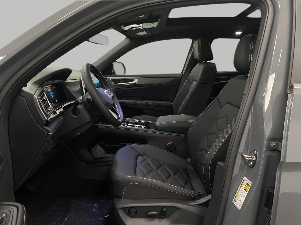 2026 Volkswagen Atlas Cross Sport 2.0T SE w/Technology 4MOTION