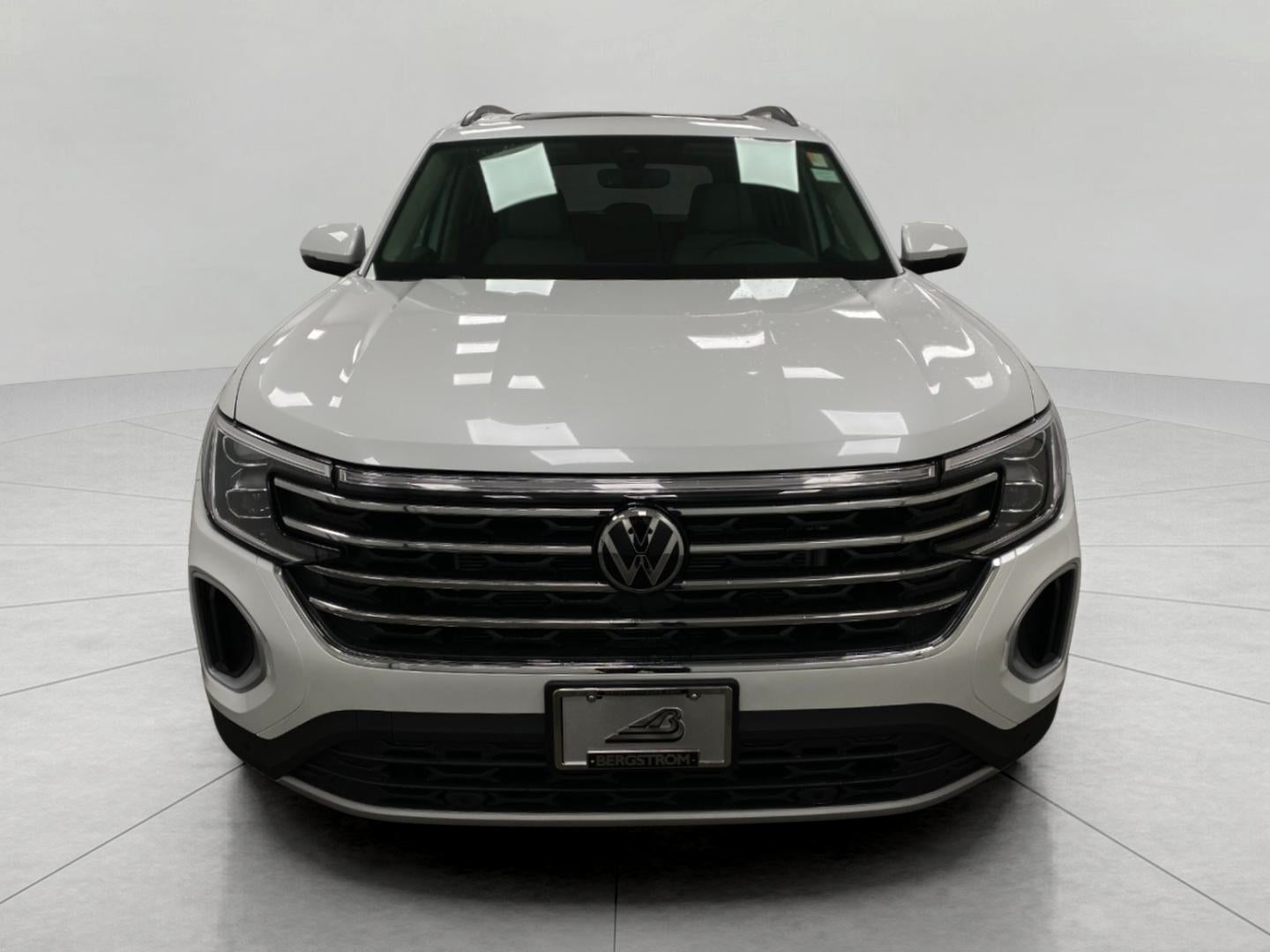 2026 Volkswagen Atlas 2.0T SE w/Technology 4MOTION