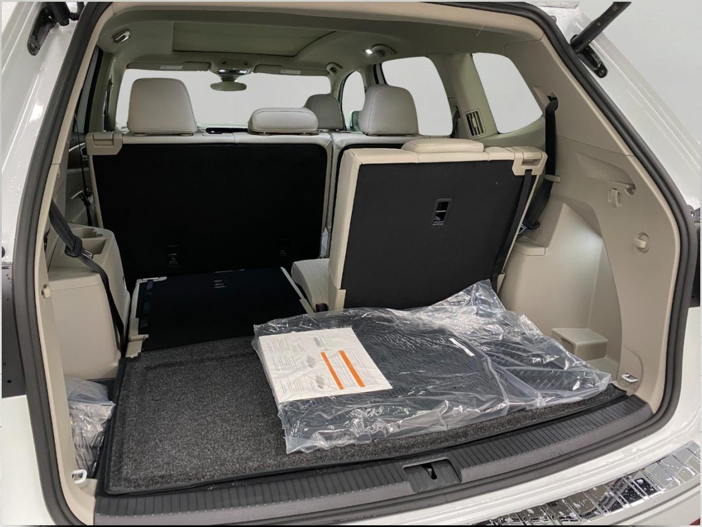 2026 Volkswagen Atlas 2.0T SE w/Technology 4MOTION