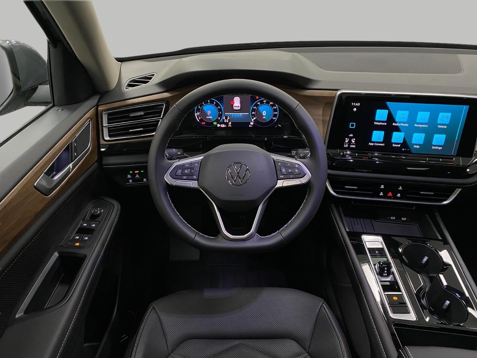 2026 Volkswagen Atlas 2.0T SE w/Technology 4MOTION