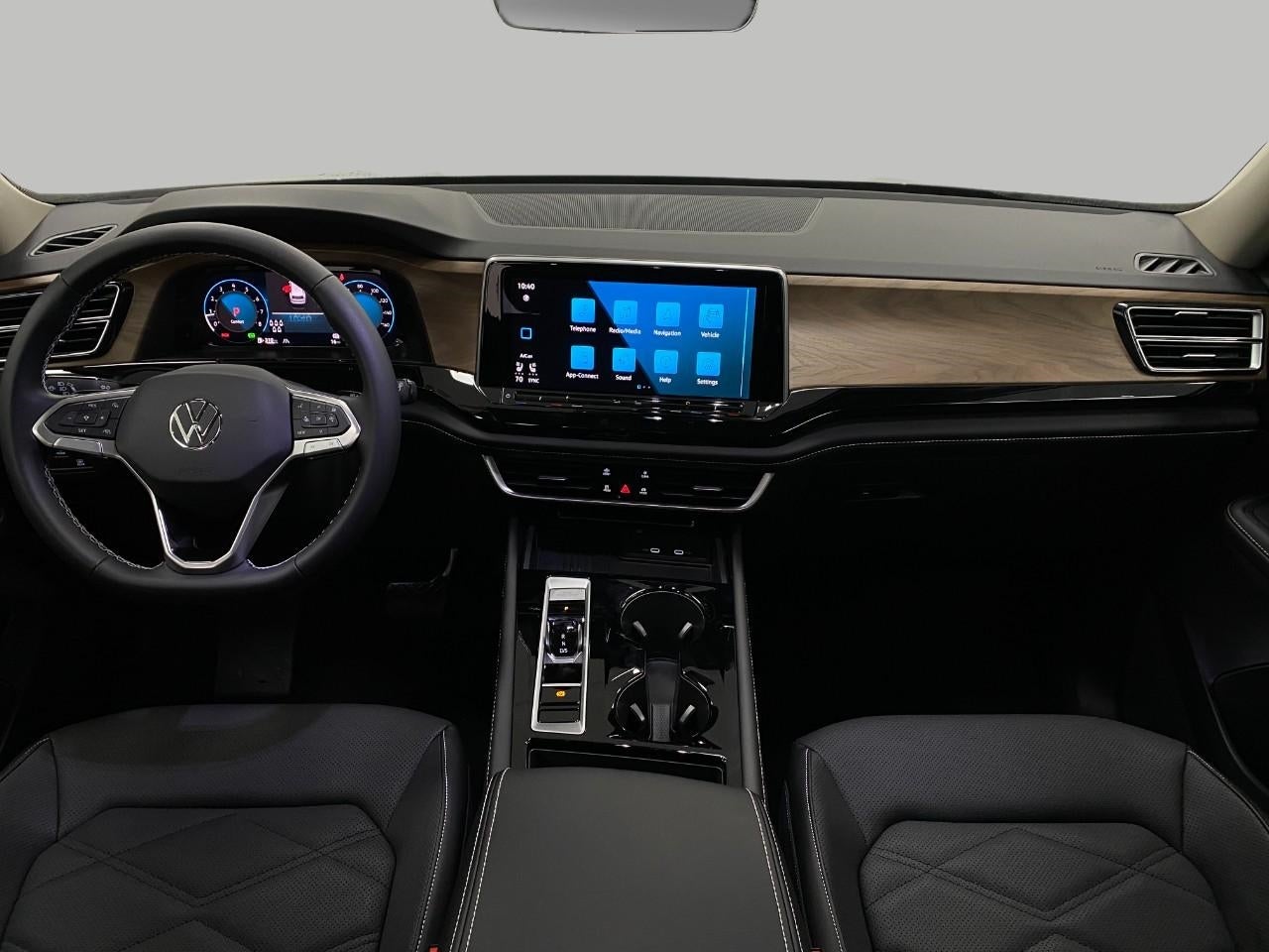 2026 Volkswagen Atlas 2.0T SE w/Technology 4MOTION