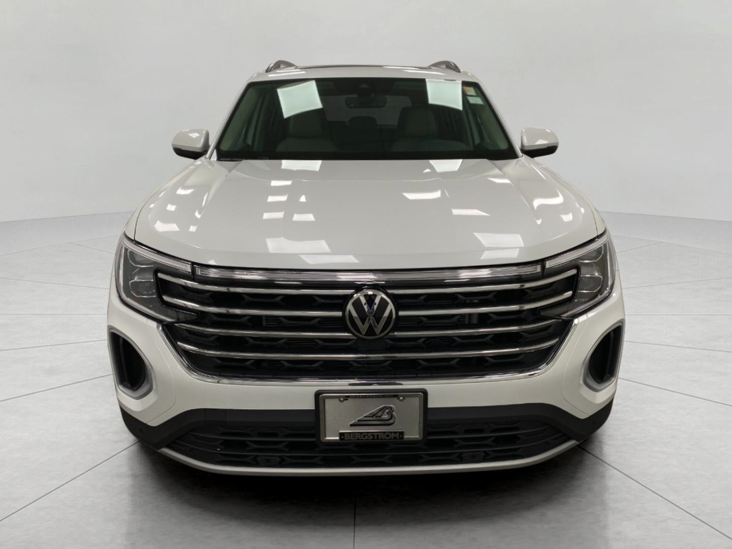 2026 Volkswagen Atlas 2.0T SE w/Technology 4MOTION