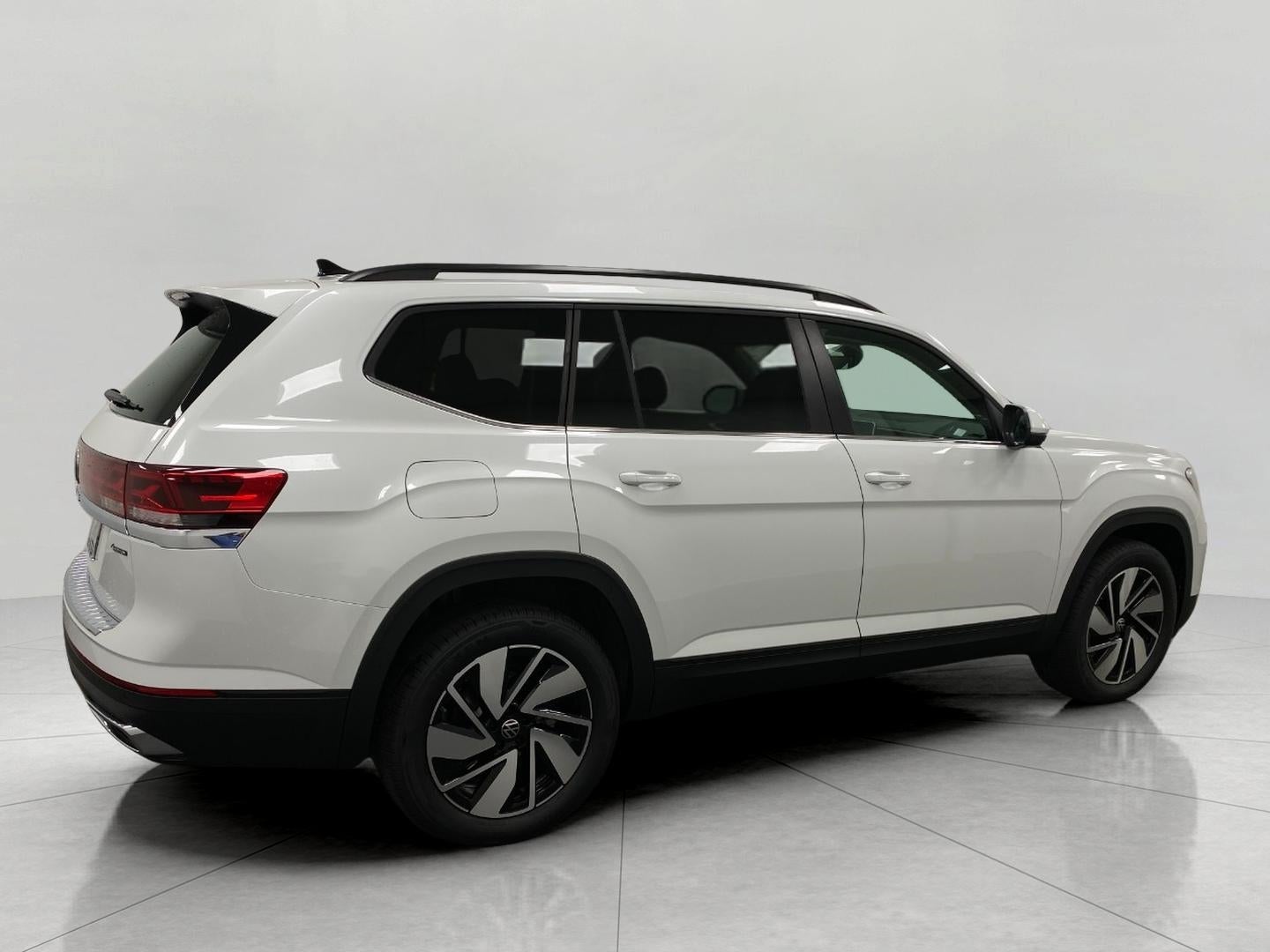 2026 Volkswagen Atlas 2.0T SE w/Technology 4MOTION