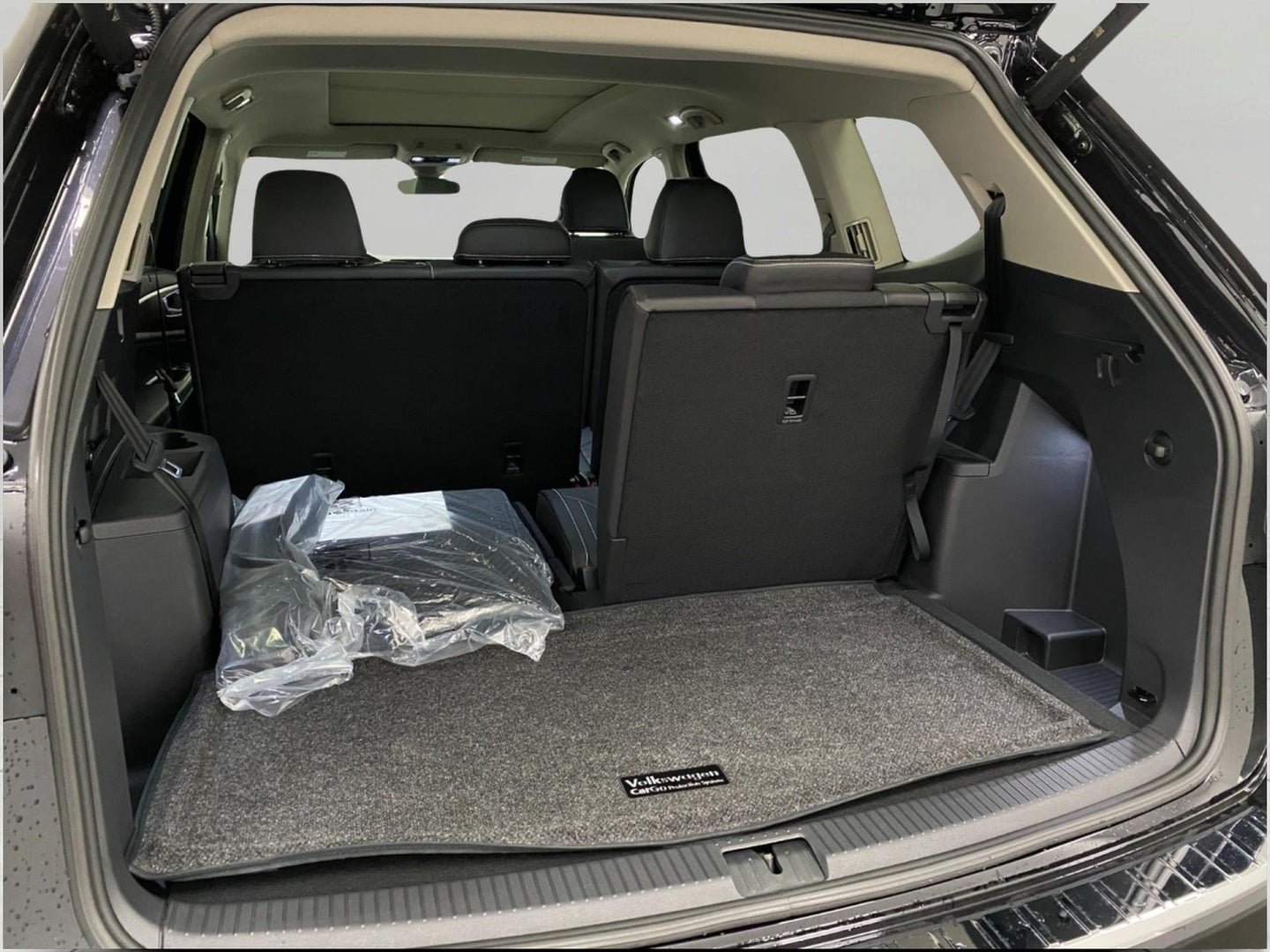 2026 Volkswagen Atlas 2.0T SE w/Technology 4MOTION