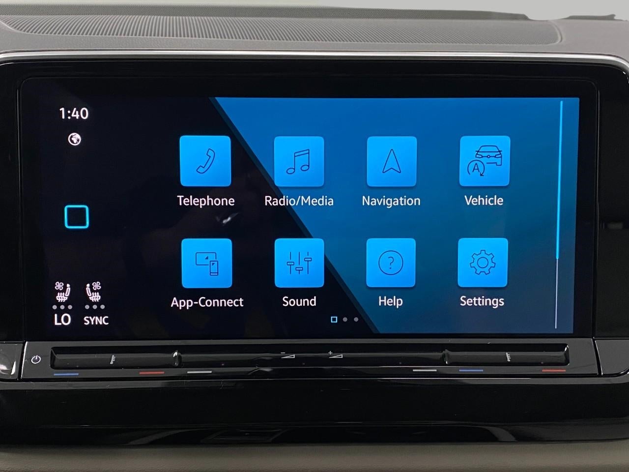 2026 Volkswagen Atlas 2.0T SE w/Technology 4MOTION