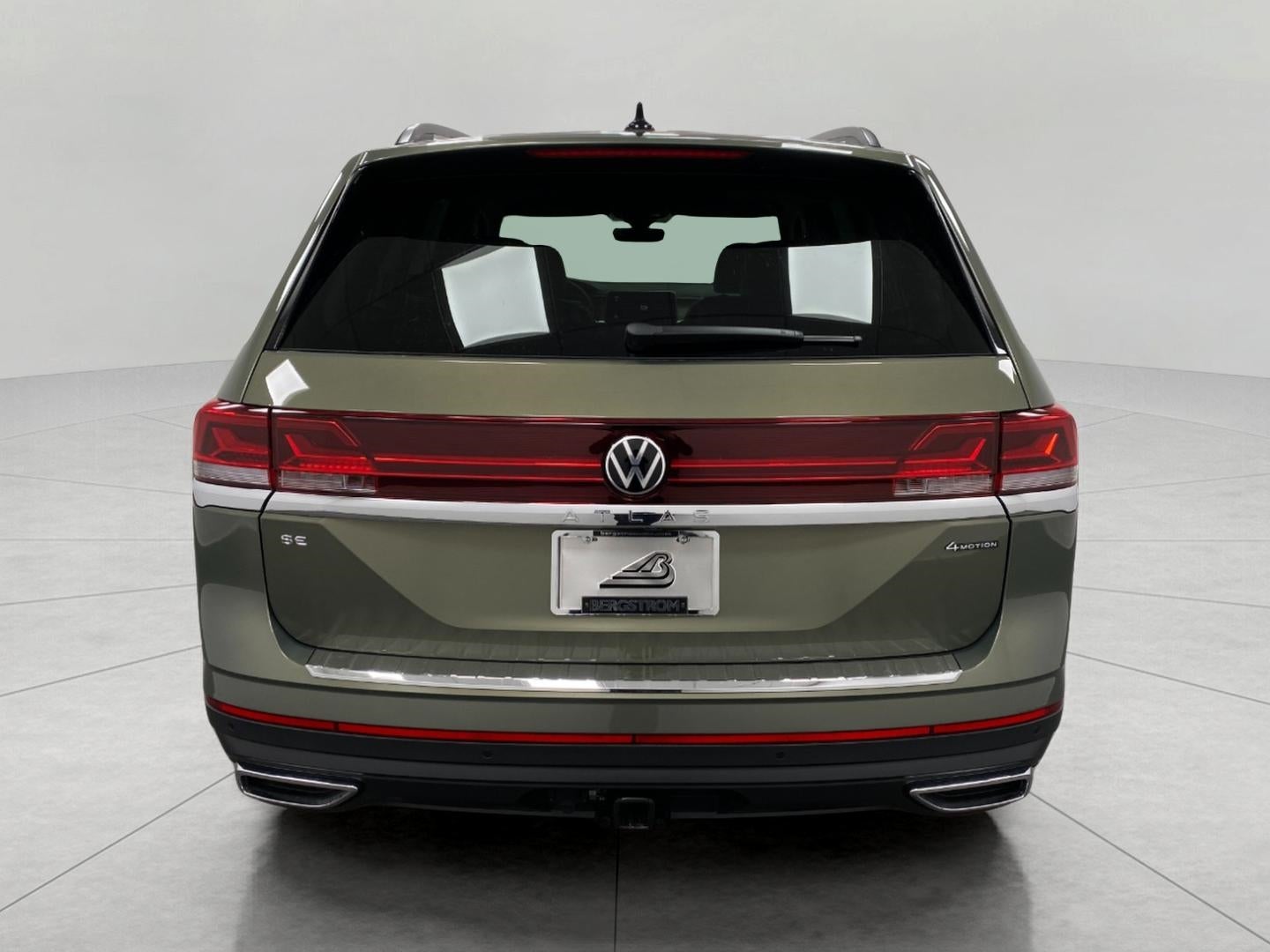 2026 Volkswagen Atlas 2.0T SE w/Technology 4MOTION