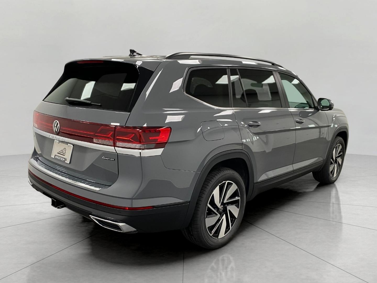 2026 Volkswagen Atlas 2.0T SE w/Technology 4MOTION