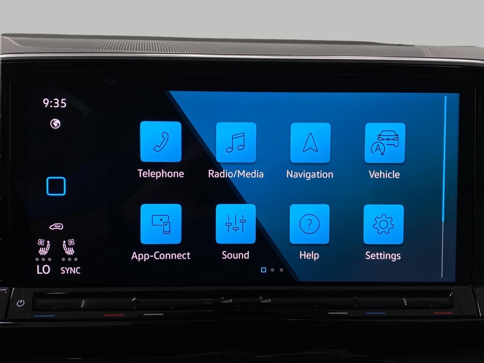 2026 Volkswagen Atlas 2.0T SE w/Technology 4MOTION