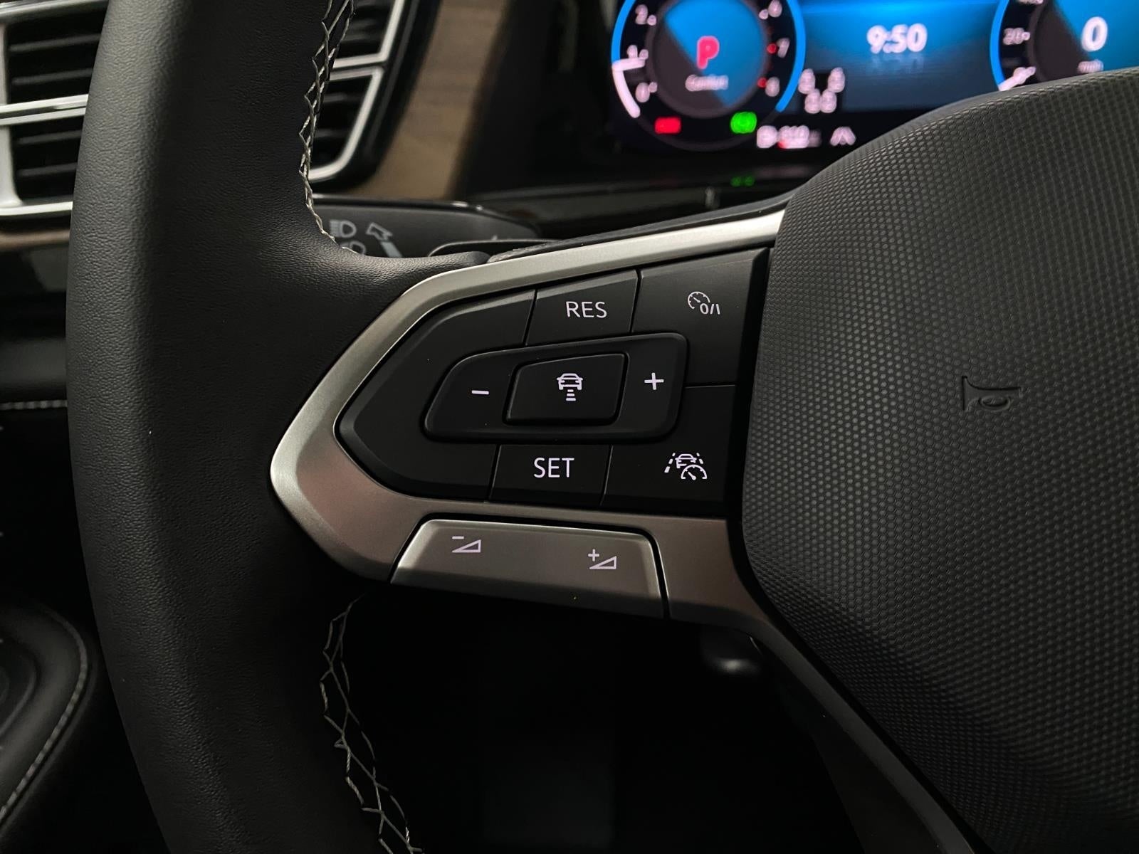 2026 Volkswagen Atlas 2.0T SE w/Technology 4MOTION