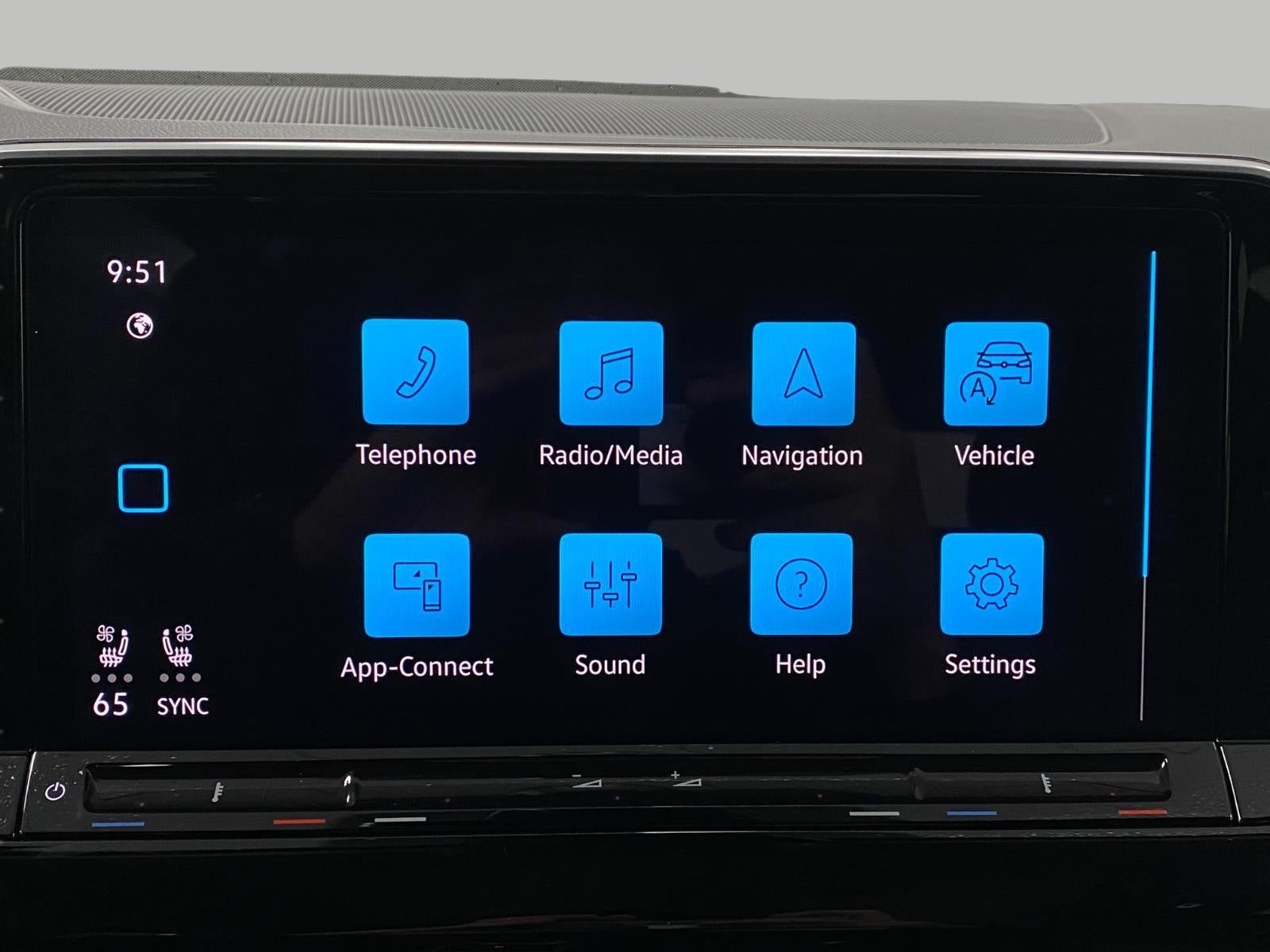 2026 Volkswagen Atlas 2.0T SE w/Technology 4MOTION