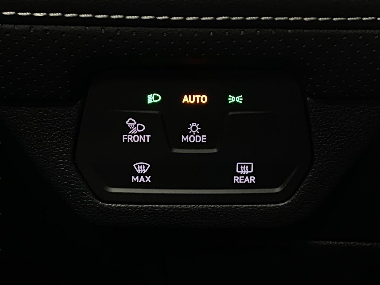 2026 Volkswagen Atlas Cross Sport 2.0T SE 4MOTION