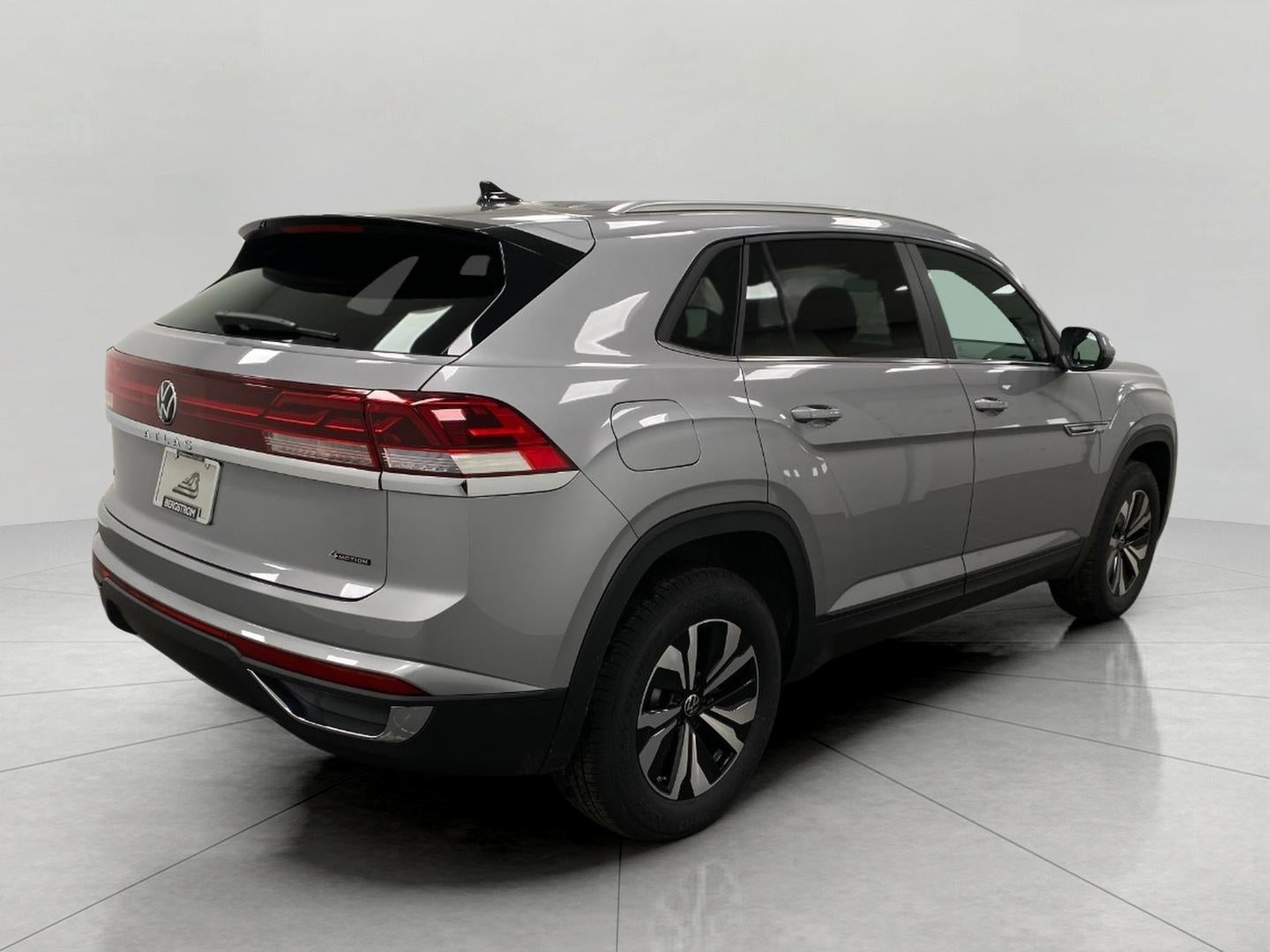 2026 Volkswagen Atlas Cross Sport 2.0T SE 4MOTION